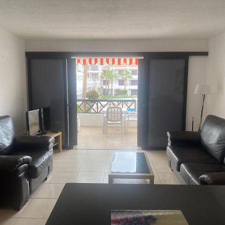 Apartments Victoria Court 1 6A2 Arona  Exterior photo